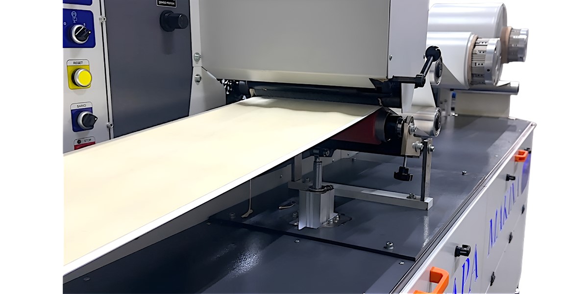 300 mm  kısa tip PVC, Melamin Holtmelt Tutkallama Makinesi